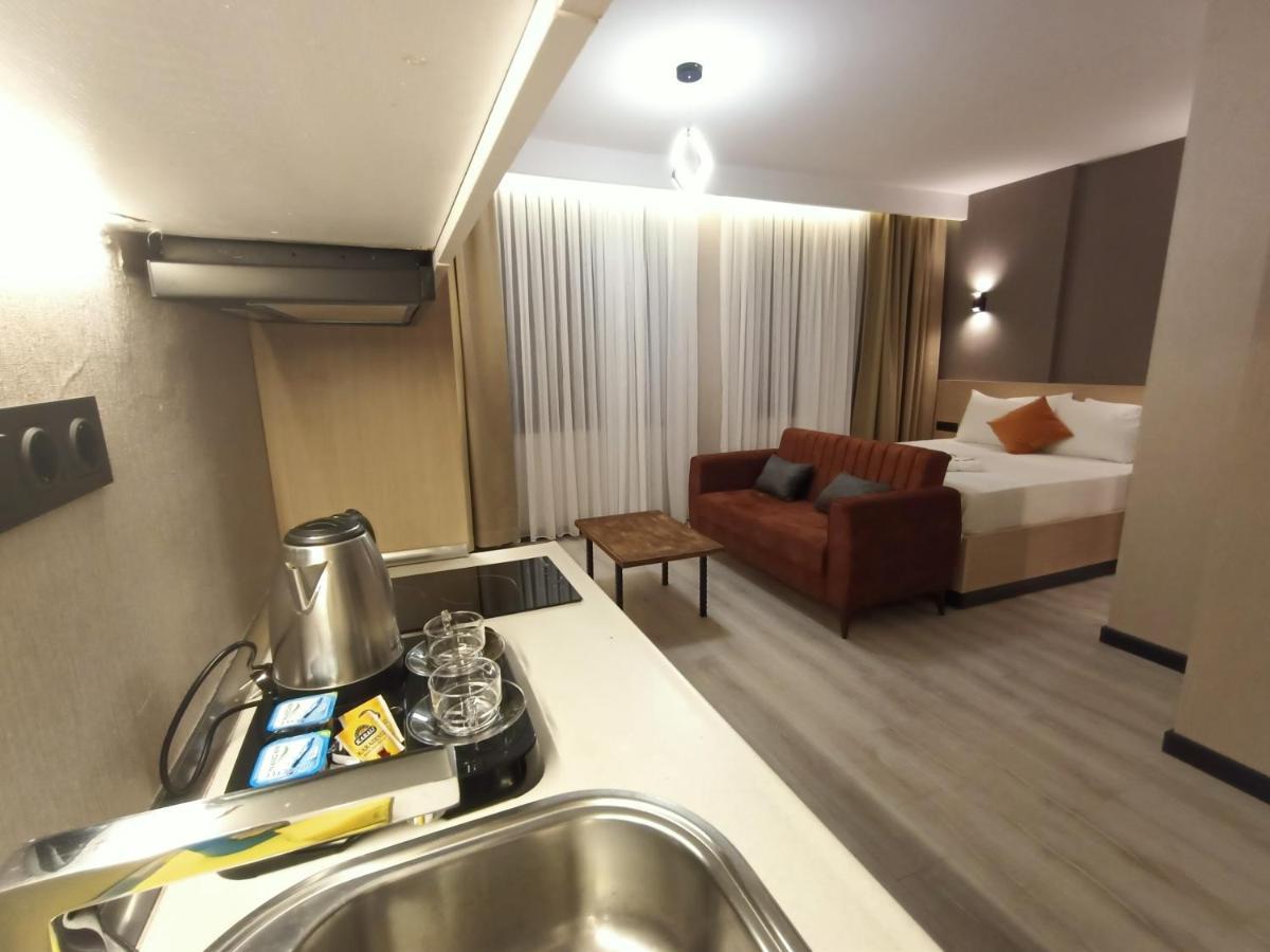 New Falcon Palas Otel Istanbul Exterior foto